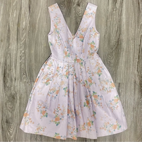 ZAC Zac Posen Dresses & Skirts - Zac Posen Light Purple Floral Leather Pleated Dress